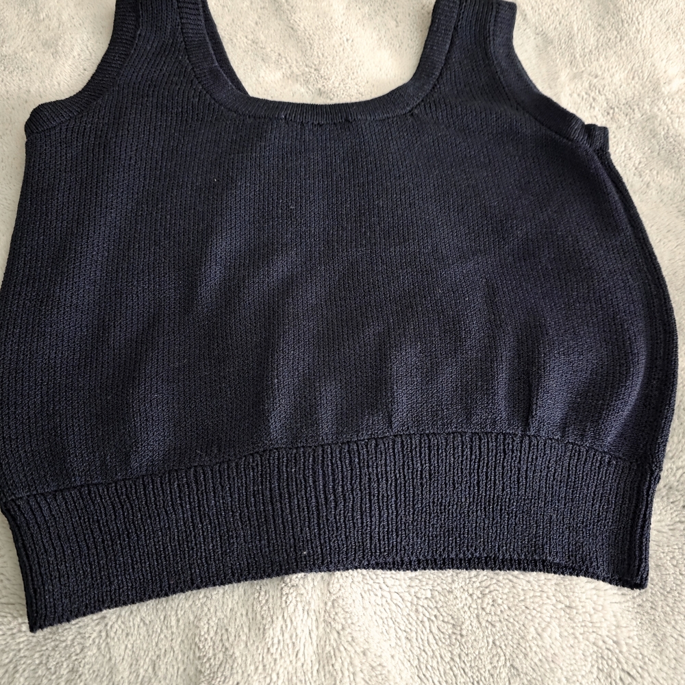 St. John Blue Ribbed Sleeveless Crop Tank Top